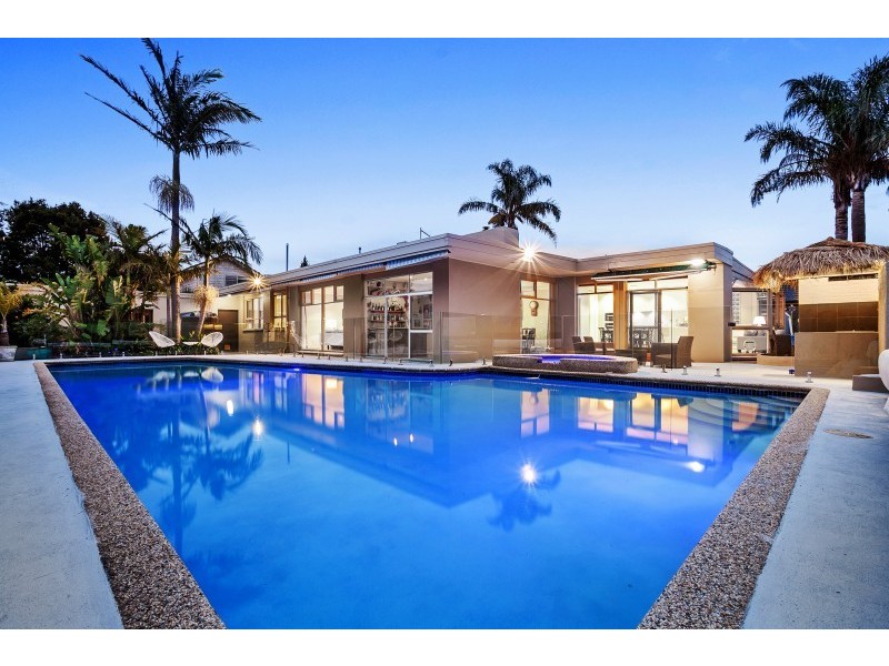 12 Russell Court, Mentone VIC 3194