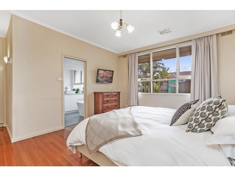 12 Russell Court, Mentone VIC 3194