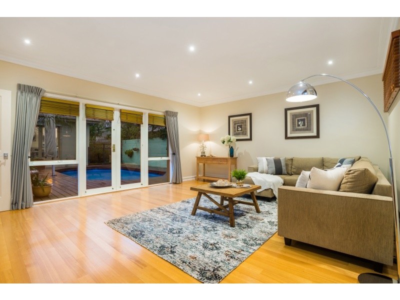 88 Dalgetty Road, Beaumaris VIC 3193