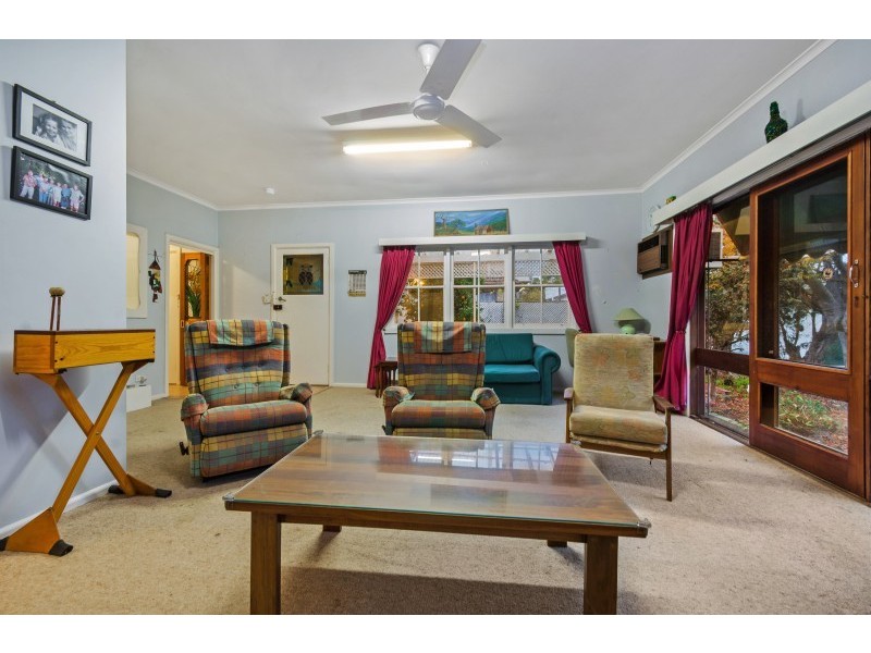 2 Canberra Grove, Beaumaris VIC 3193
