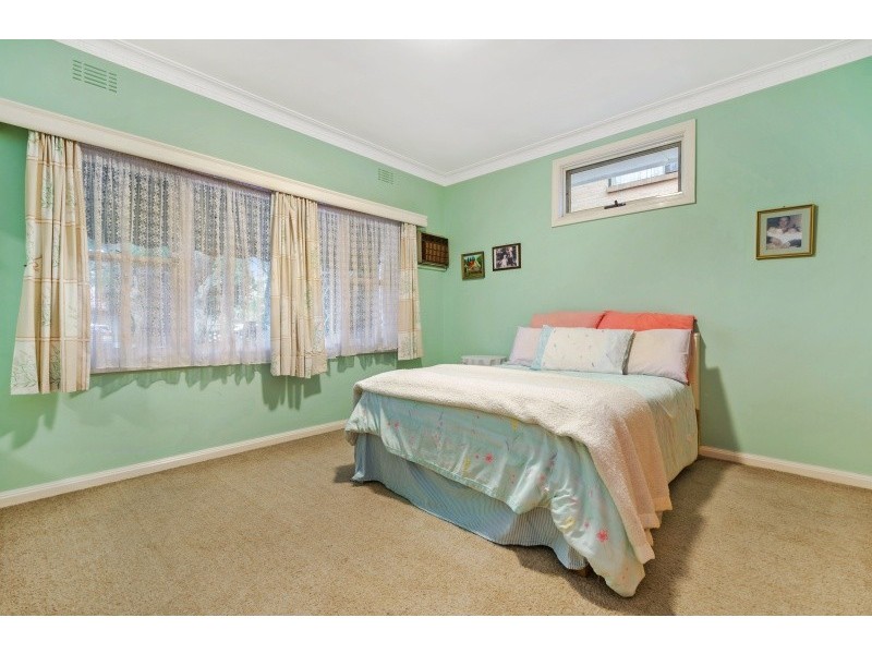 2 Canberra Grove, Beaumaris VIC 3193