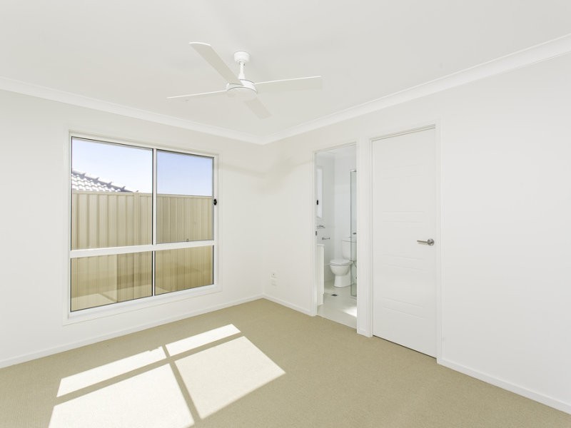 2/73 Newcastle Drive, Pottsville NSW 2489