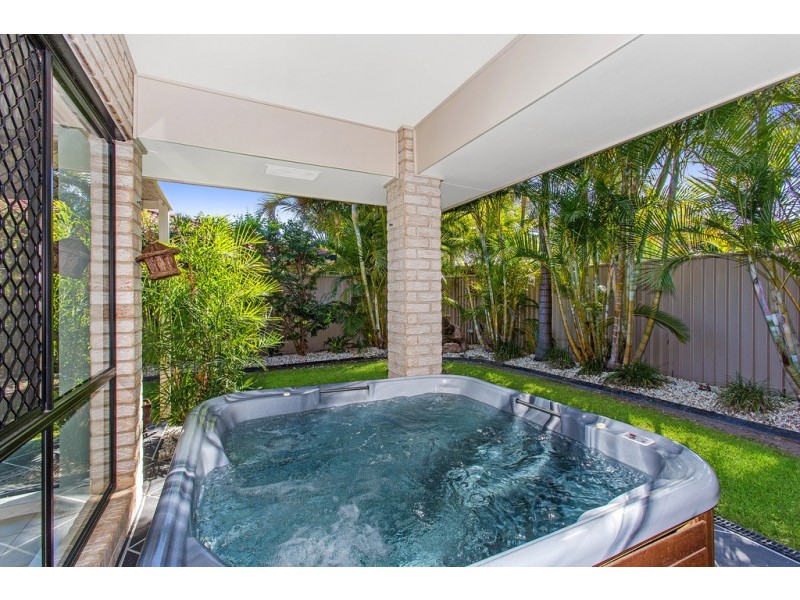 24 Urunga Drive, Pottsville NSW 2489