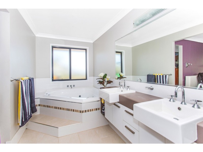 12 Narooma Street, Pottsville NSW 2489