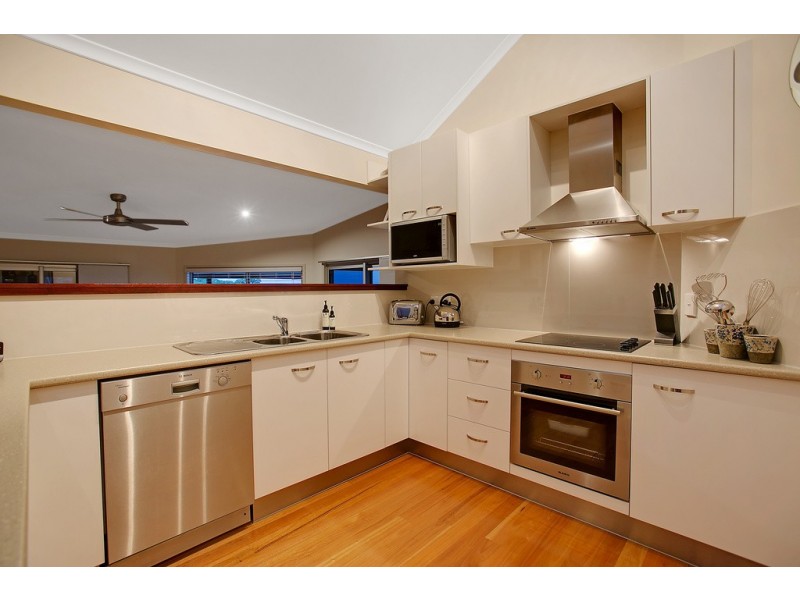 3 Silveraspen Grove, Pottsville NSW 2489