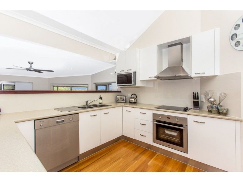 3 Silveraspen Grove, Pottsville NSW 2489