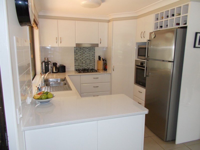 4 John Robb Way, Cudgen NSW 2487