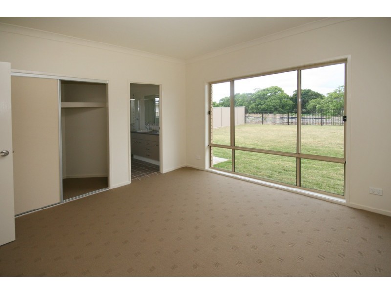 65 Lennox Cct, Pottsville NSW 2489