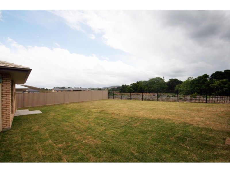 65 Lennox Cct, Pottsville NSW 2489