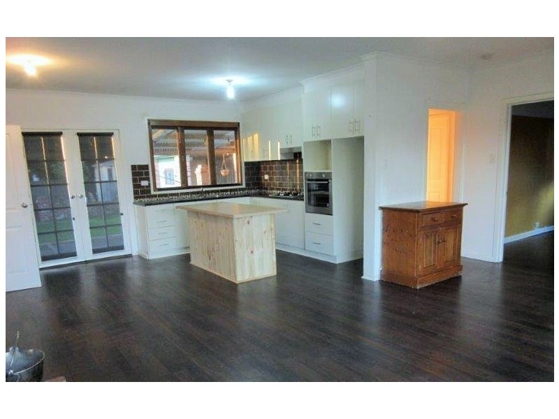 10 Finch Street, Norlane VIC 3214