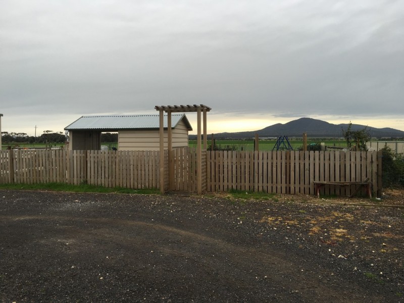 15 Plains Road, Lara VIC 3212