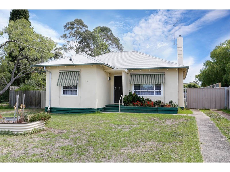 5 Detroit Crescent, Corio VIC 3214