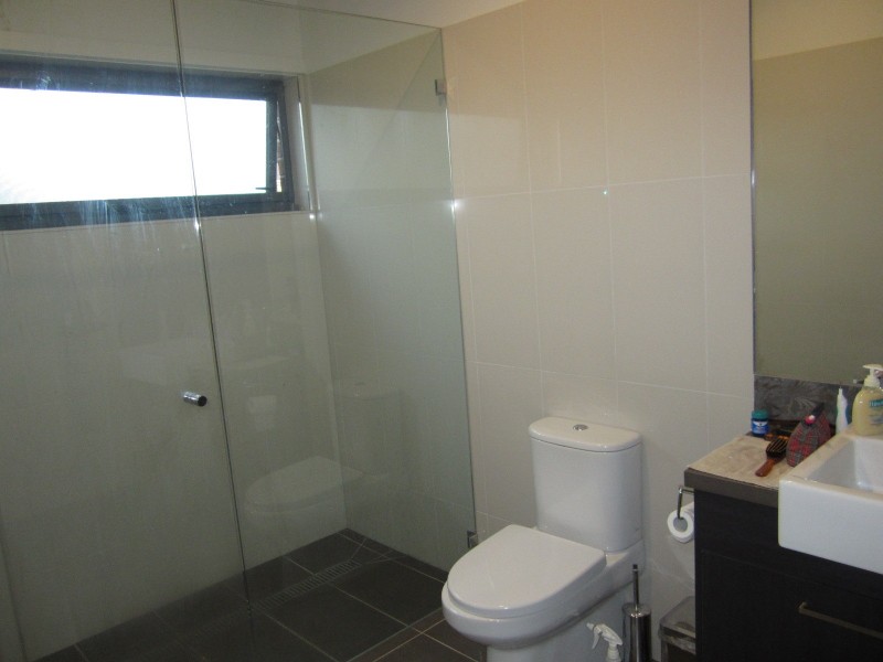 42 Ponds Drive, Lara VIC 3212