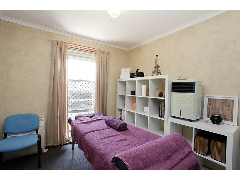 50 Carmarthen Drive, Corio VIC 3214