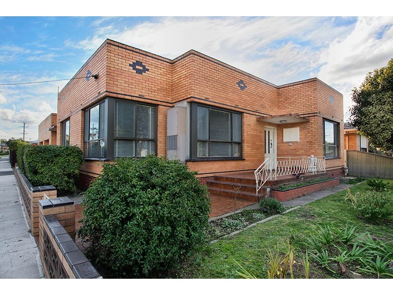 27 Osborne Avenue, North Geelong VIC 3215