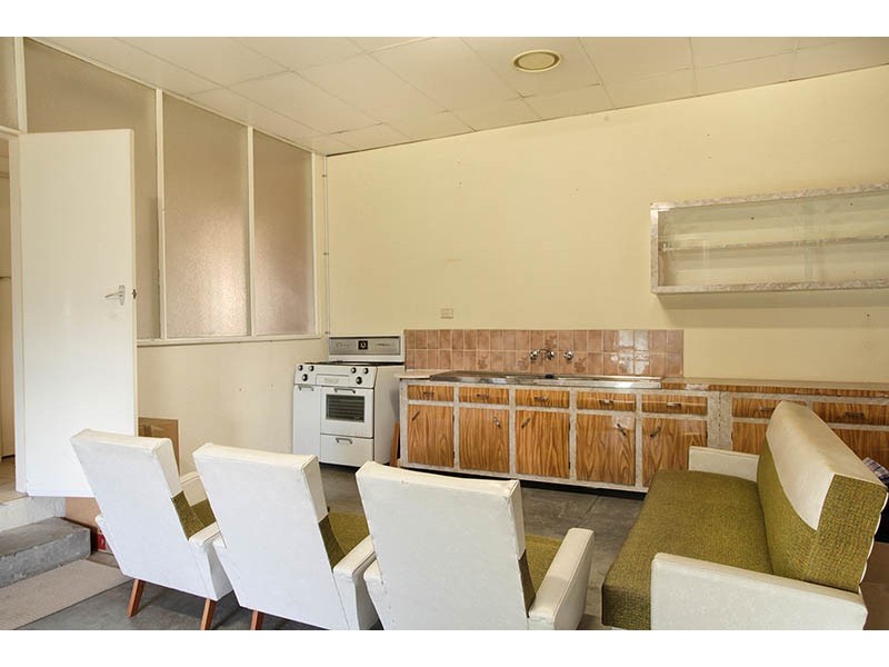 27 Osborne Avenue, North Geelong VIC 3215