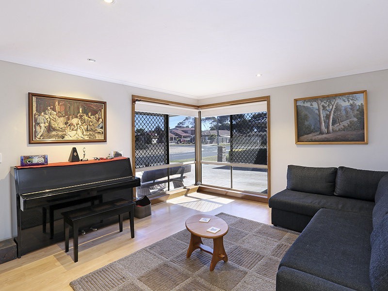 2/52 Cameron Crescent, Lara VIC 3212