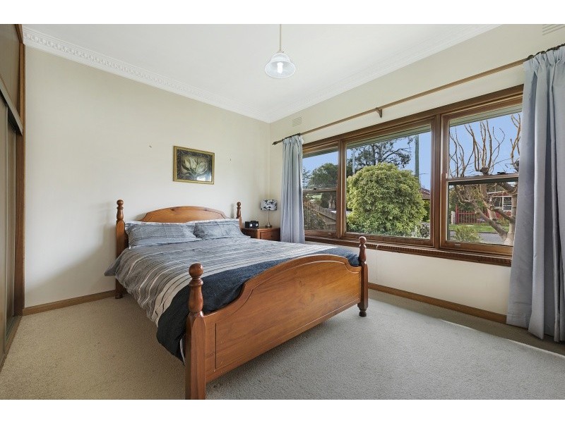 25 Ashbourne Street, Herne Hill VIC 3218