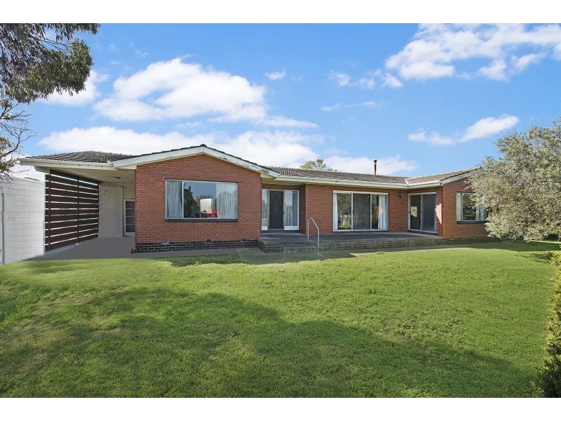 100 Regent Street, Little River VIC 3211