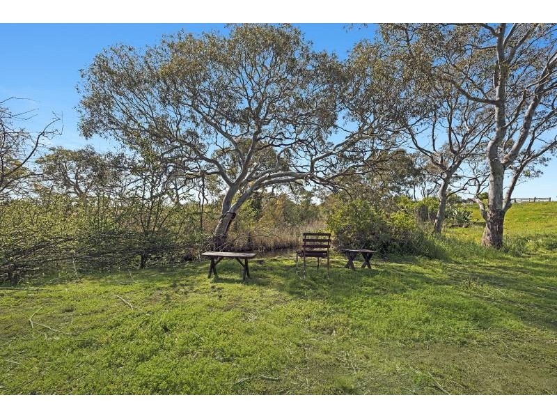 100 Regent Street, Little River VIC 3211