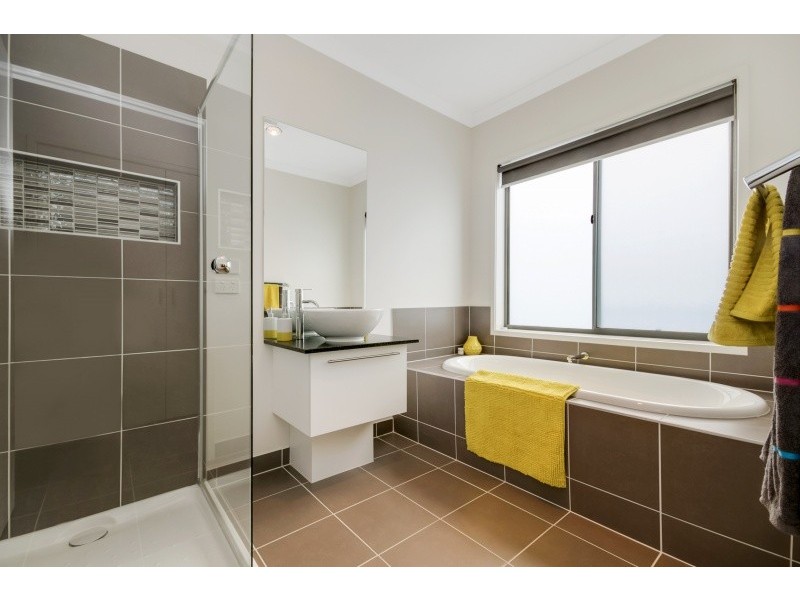 50 Nankeen Avenue, Lara VIC 3212