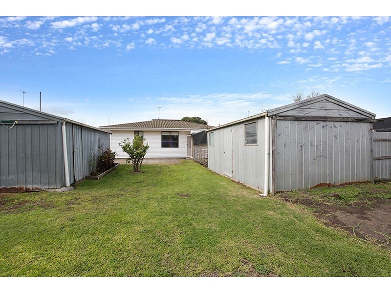 26 Wisteria Grove, Norlane VIC 3214