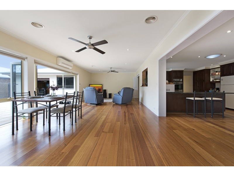 1 Rubena Crescent, Lara VIC 3212