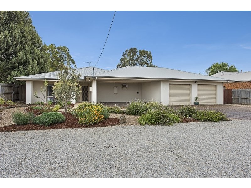 1 Rubena Crescent, Lara VIC 3212