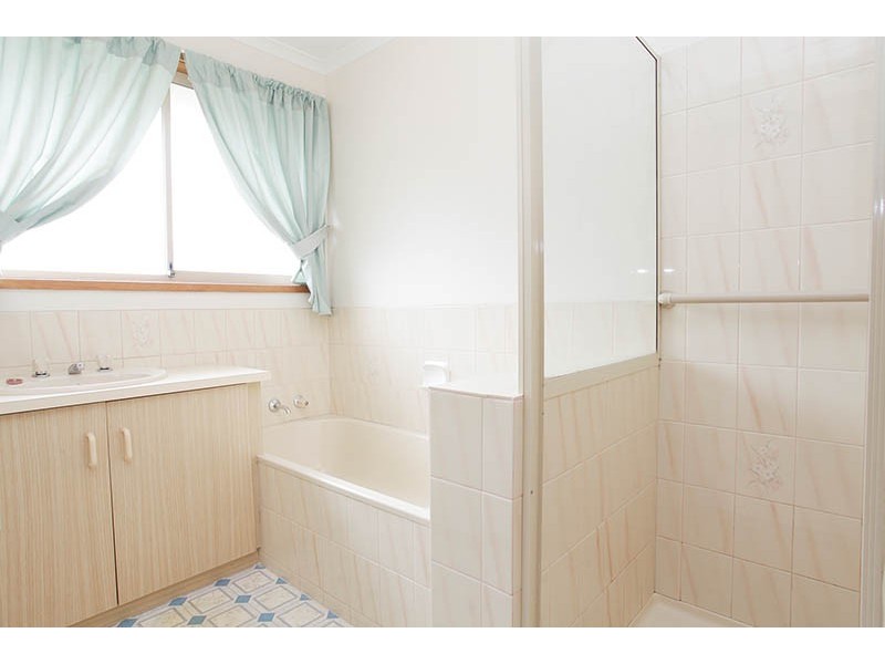 4/22-24 Buckingham Street, Lara VIC 3212