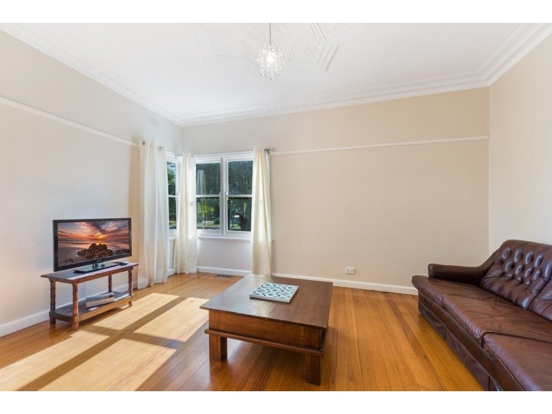 42 Station Lake Road, Lara VIC 3212