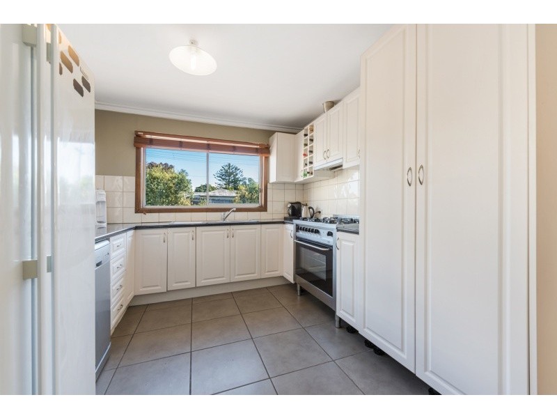 42 Station Lake Road, Lara VIC 3212