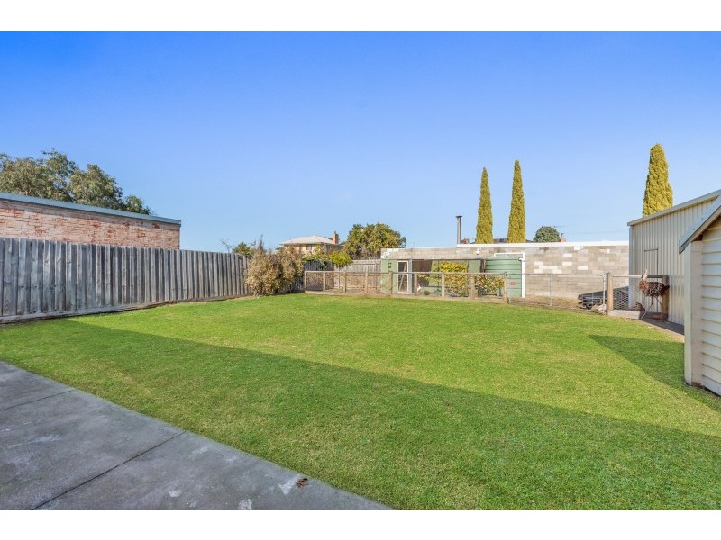 42 Station Lake Road, Lara VIC 3212