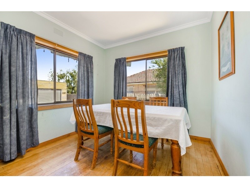 40 Forest Road South, Lara VIC 3212