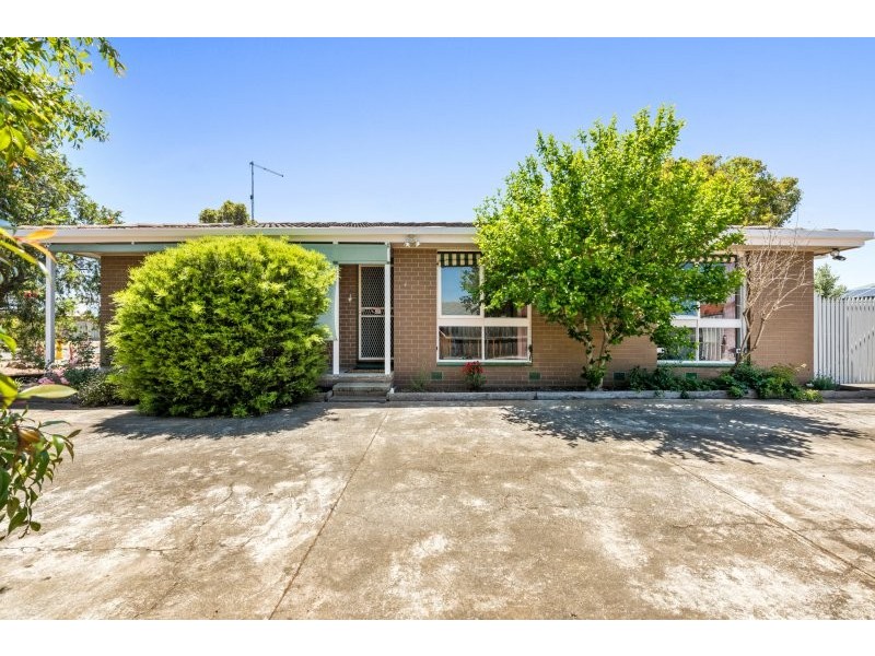 6 Young Street, Lara VIC 3212