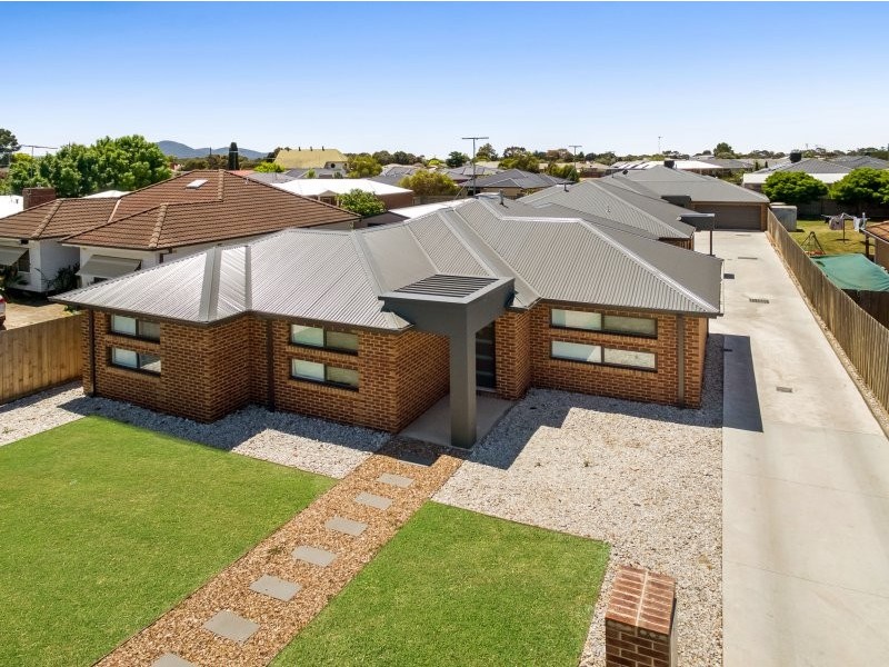 1/24 Curletts Road, Lara VIC 3212