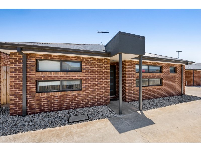 1/24 Curletts Road, Lara VIC 3212