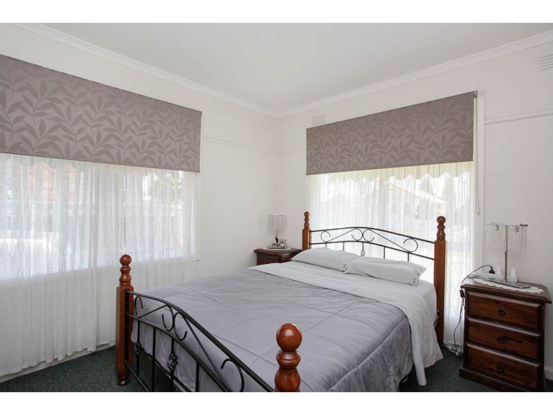 11 Finch Street, Norlane VIC 3214