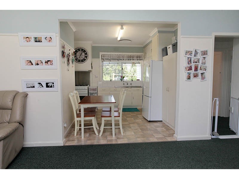 11 Finch Street, Norlane VIC 3214