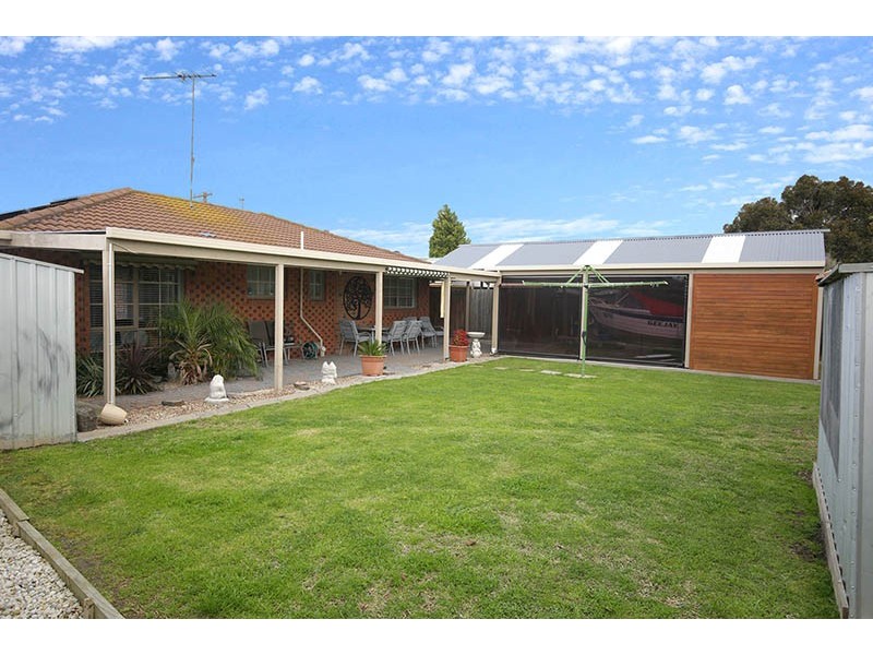 11 Grange Court, Corio VIC 3214