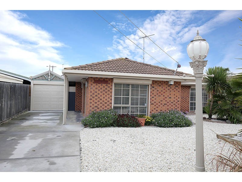 11 Grange Court, Corio VIC 3214
