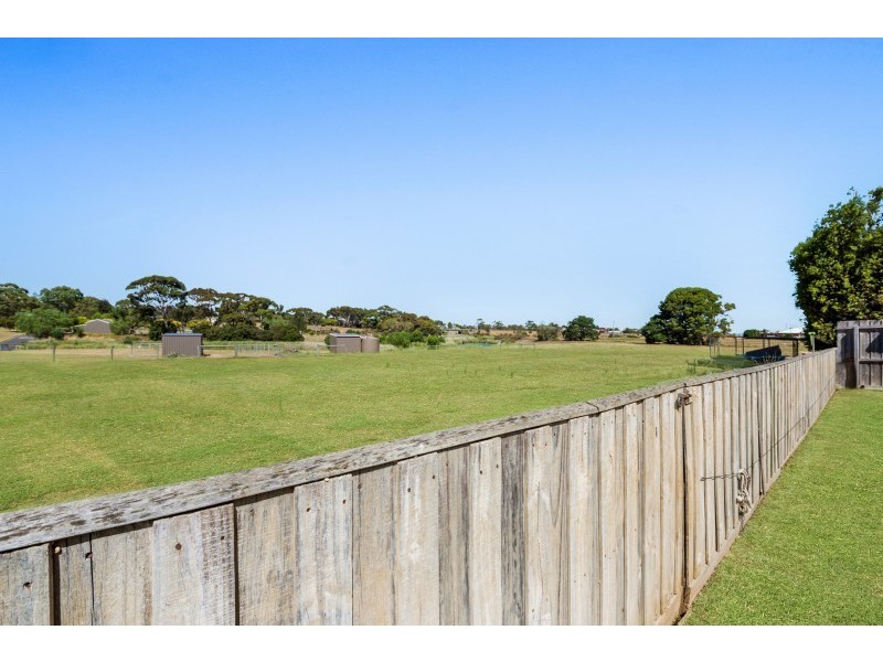 7 Menzies Close, Lara VIC 3212