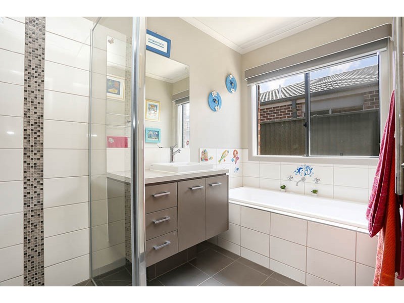11 Shelduck Court, Lara VIC 3212