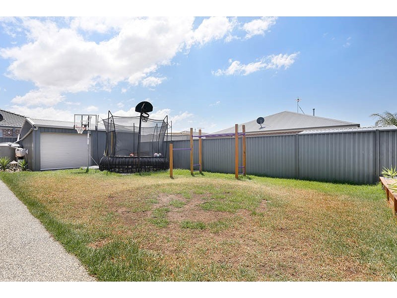11 Shelduck Court, Lara VIC 3212