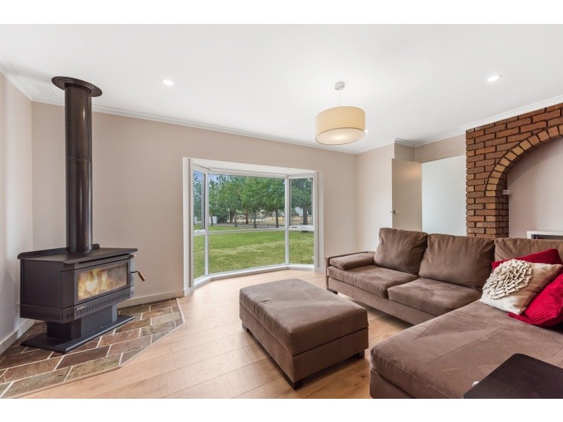 20 Research Road, Lara VIC 3212