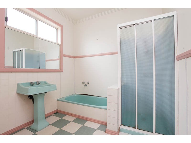 16 Holdsworth Court, Norlane VIC 3214