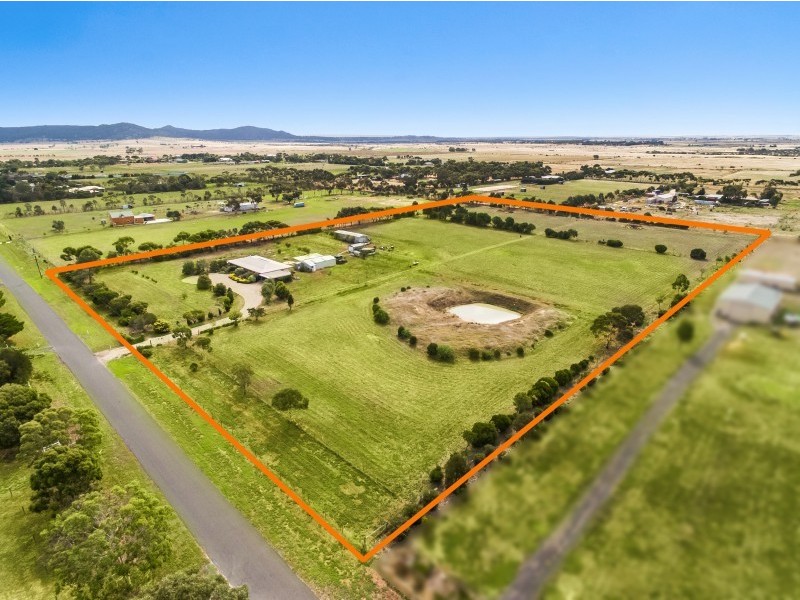 90 Malcolm Road, Little River VIC 3211