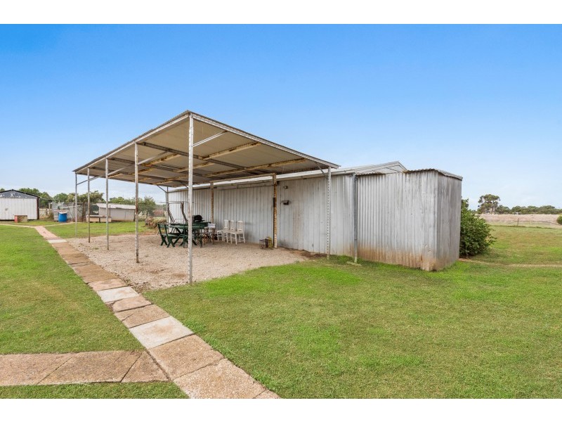 90 Malcolm Road, Little River VIC 3211