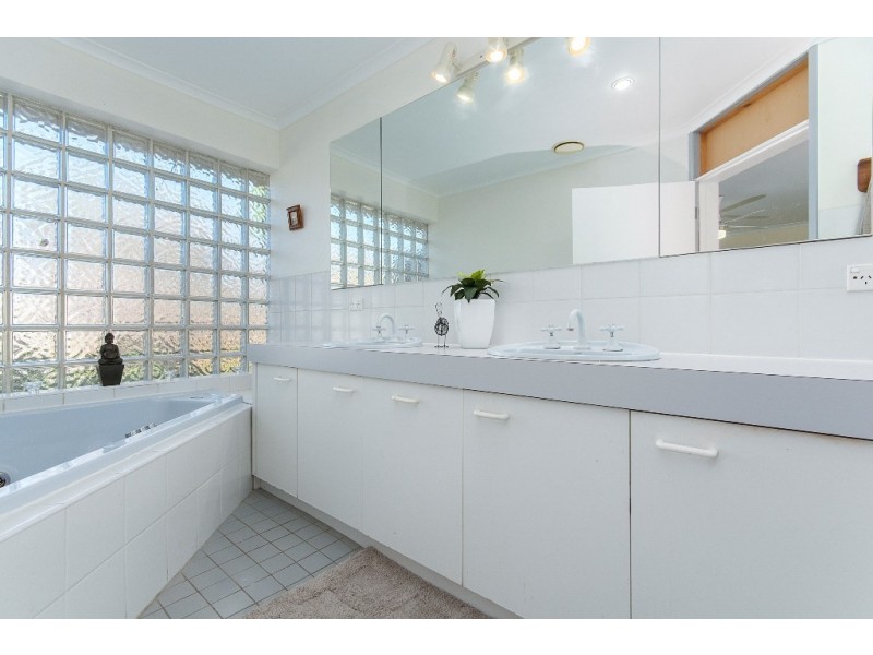 5 Penny Court, Lara VIC 3212