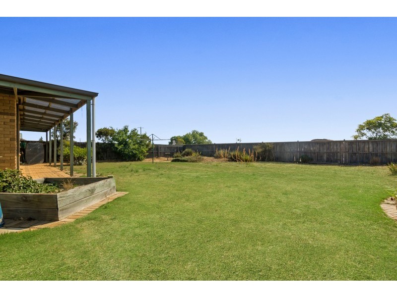 11 Magpie Close, Lara VIC 3212