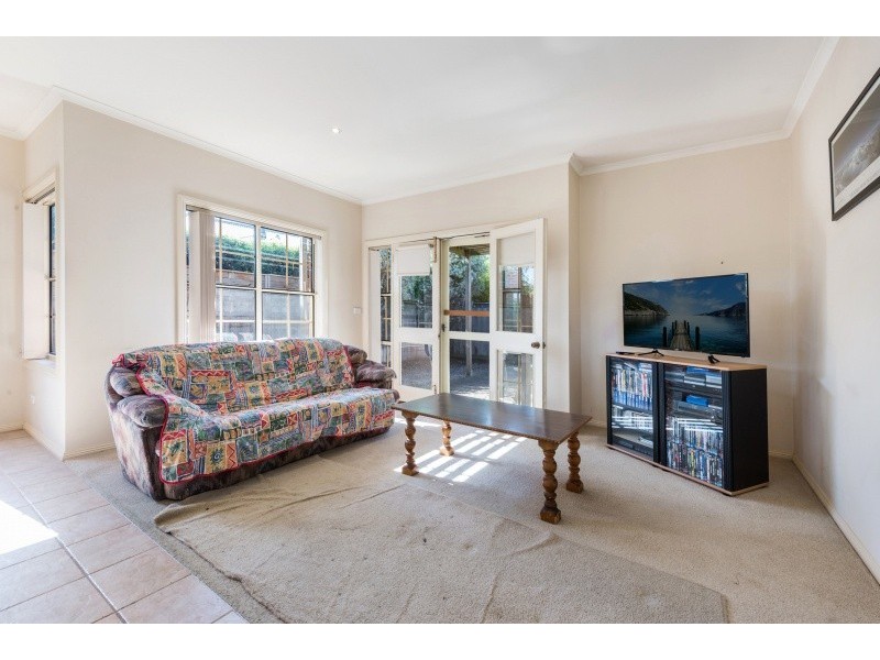 39 Lipson Drive, Lara VIC 3212